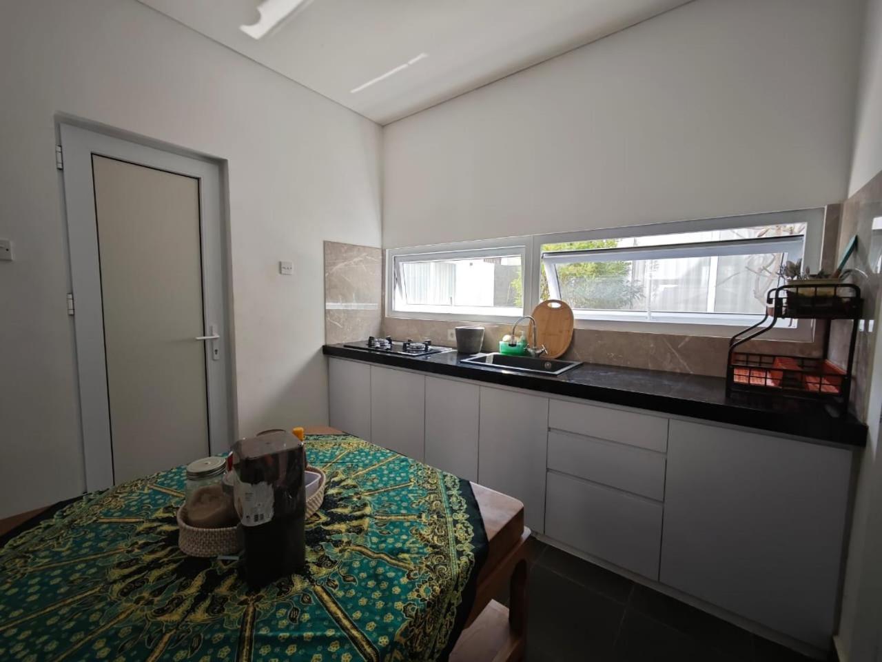 Rumah Menik 乌鲁瓦图 外观 照片